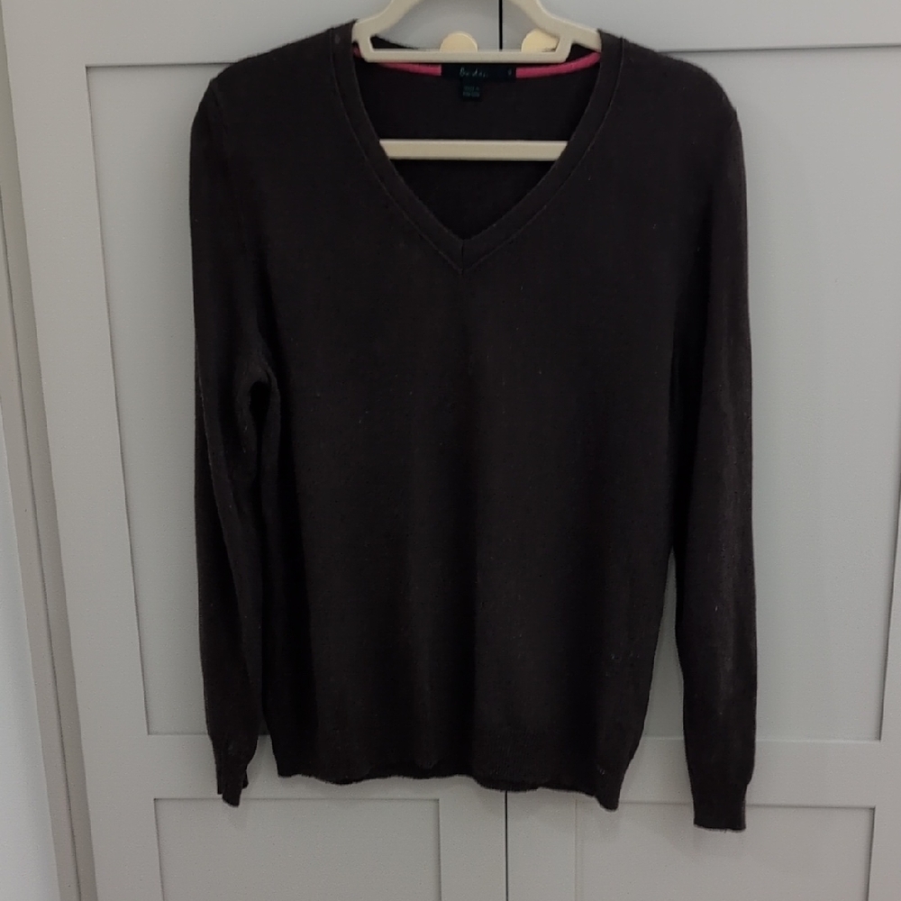 Boden Women's Brown V-Neck Sweater